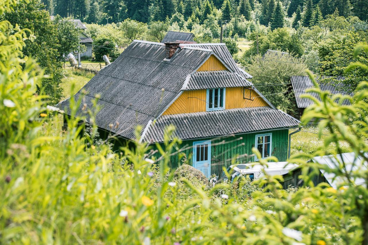 Отель Pid Khomiakom Татаров Экстерьер фото